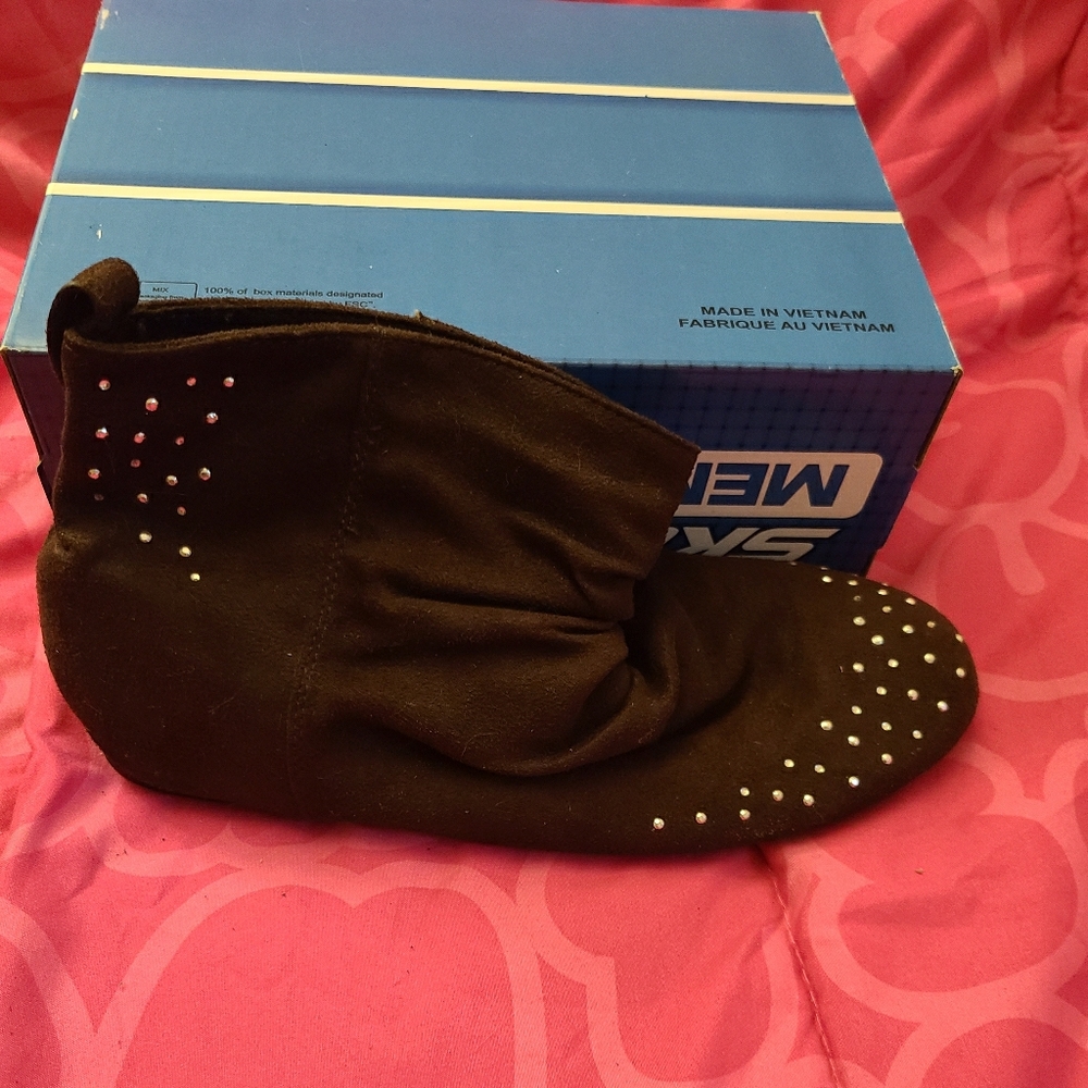 Ankle boots